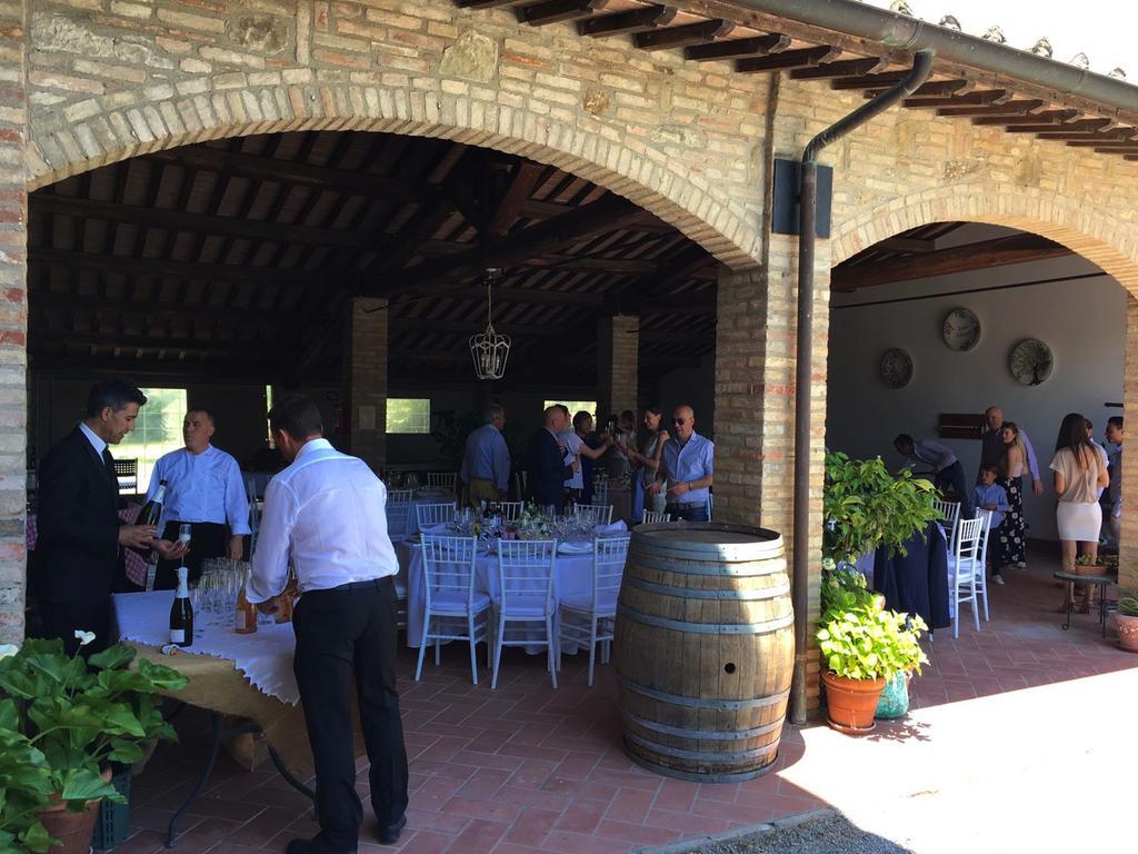 Podere Schioppello Casale Con Appartamenti Privati Cibottola Exteriör bild